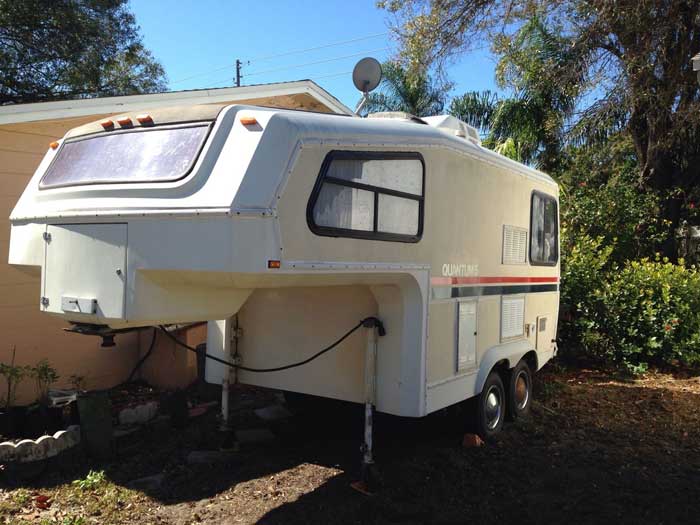 Meet a 30 Year Old Small Fifth Wheel Camper Who Goes By ...